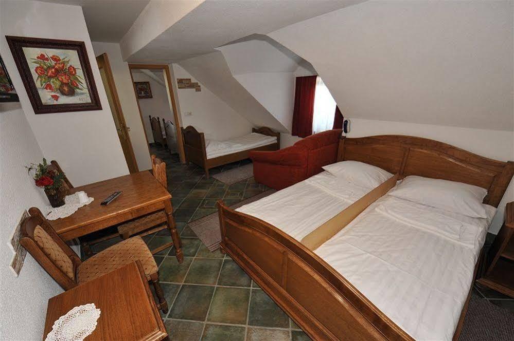 Jagodic Garni Hotel Cerklje na Gorenjskem Εξωτερικό φωτογραφία