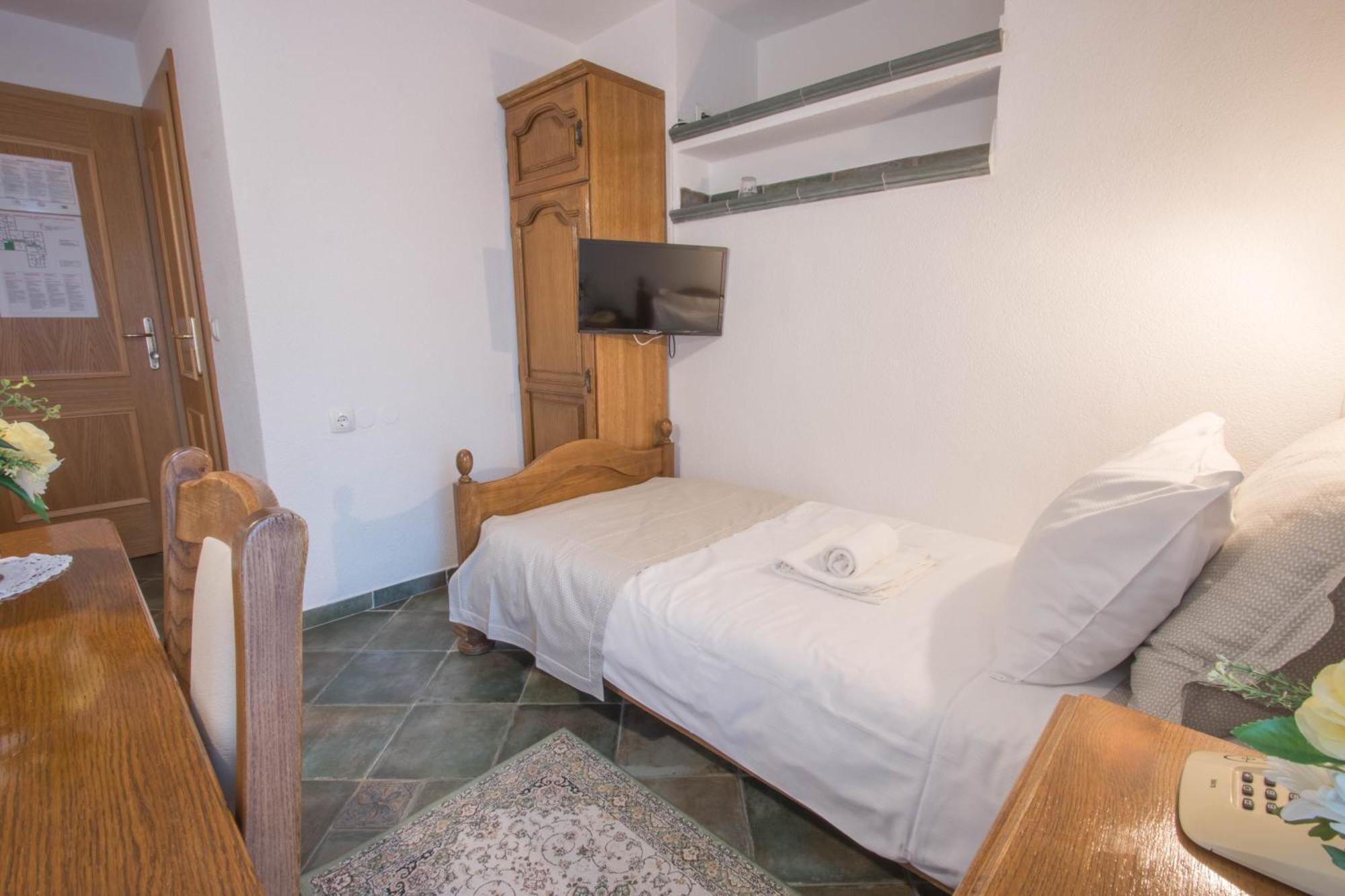 Jagodic Garni Hotel Cerklje na Gorenjskem Δωμάτιο φωτογραφία
