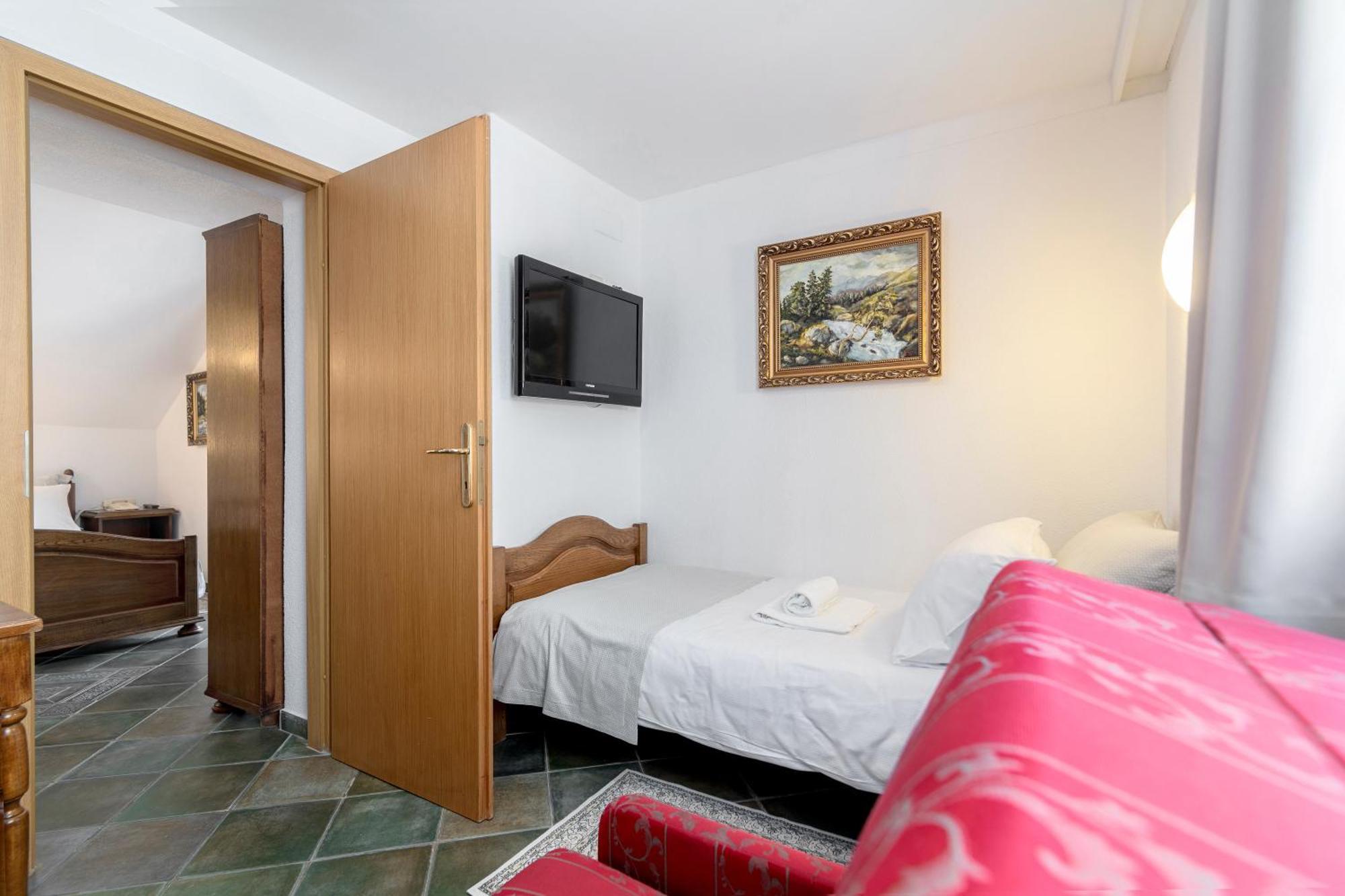Jagodic Garni Hotel Cerklje na Gorenjskem Δωμάτιο φωτογραφία